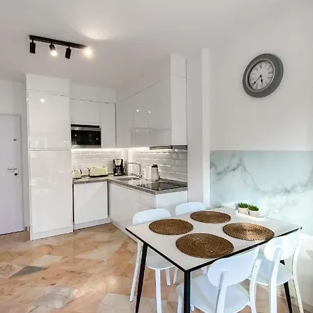 Апартаменты Romana Playa *