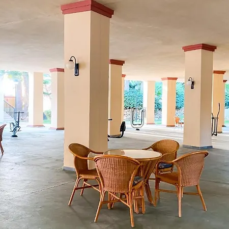 Апартаменты Romana Playa *